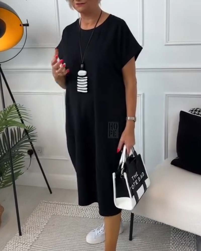 Zuzanna | Women's Short Sleeve Maxi Airy Summer Dress with Round Neckline and Pockets