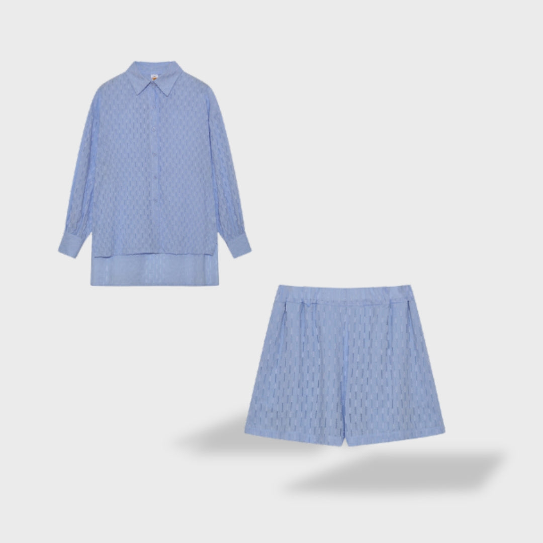 Montserrat | Stylish Elegance Shirt