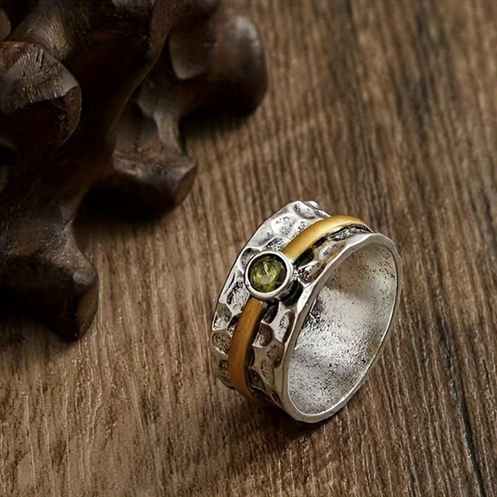 Elegant Zirconia Ring