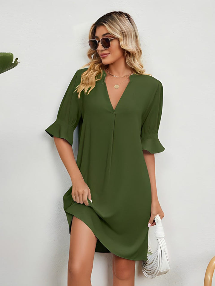 Elise | Women's Relaxed Loose V-Neck Pleated Solid Dress