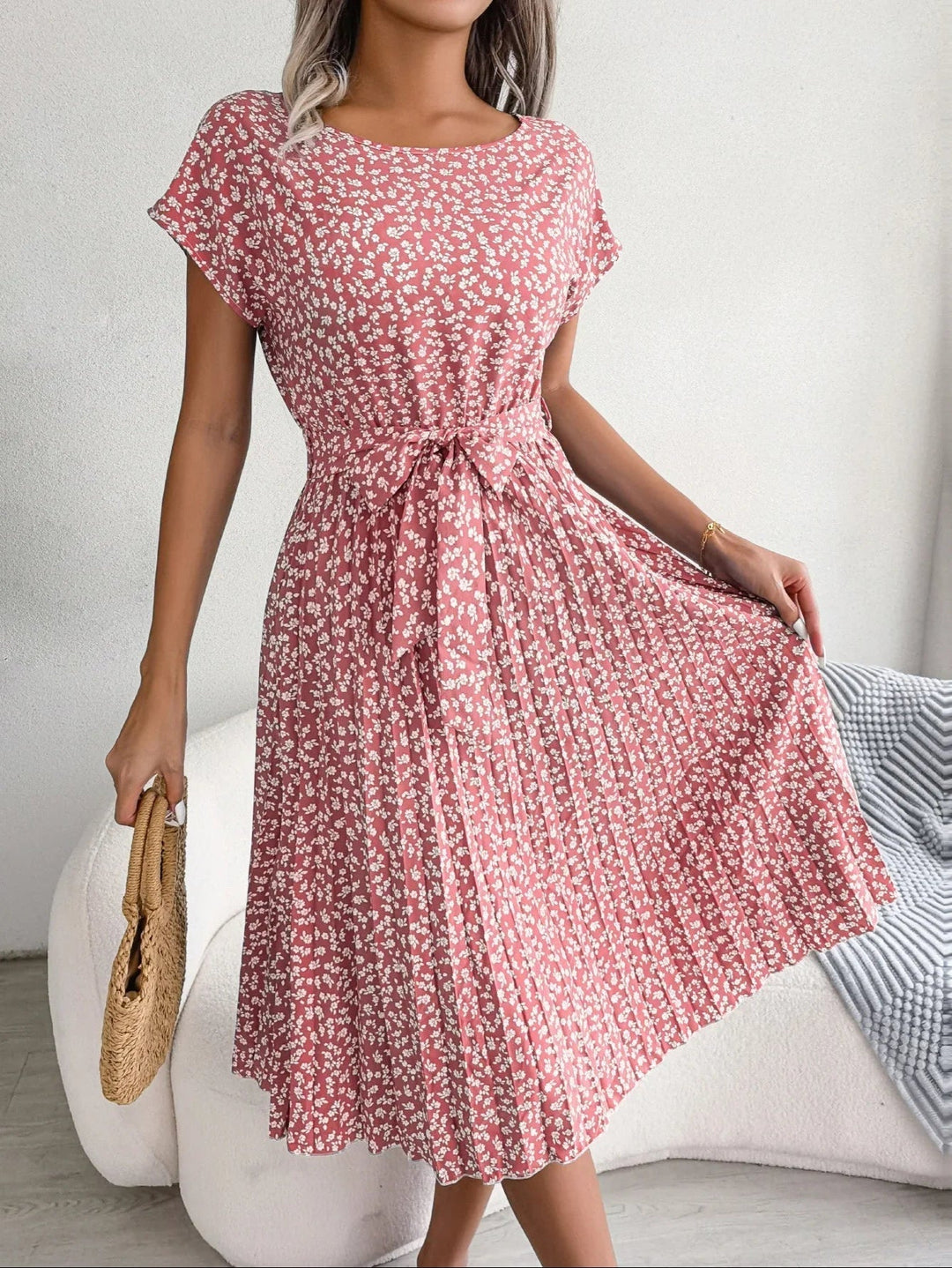 Lilienne | Women's Mini Chic Summer Dress