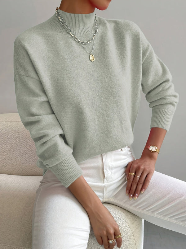 Yvonne – Modern High-Neck Sweater