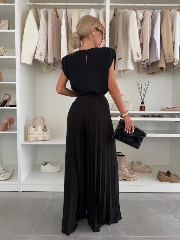 Marian | Women's Sleeveless Elegant Pleated Set
