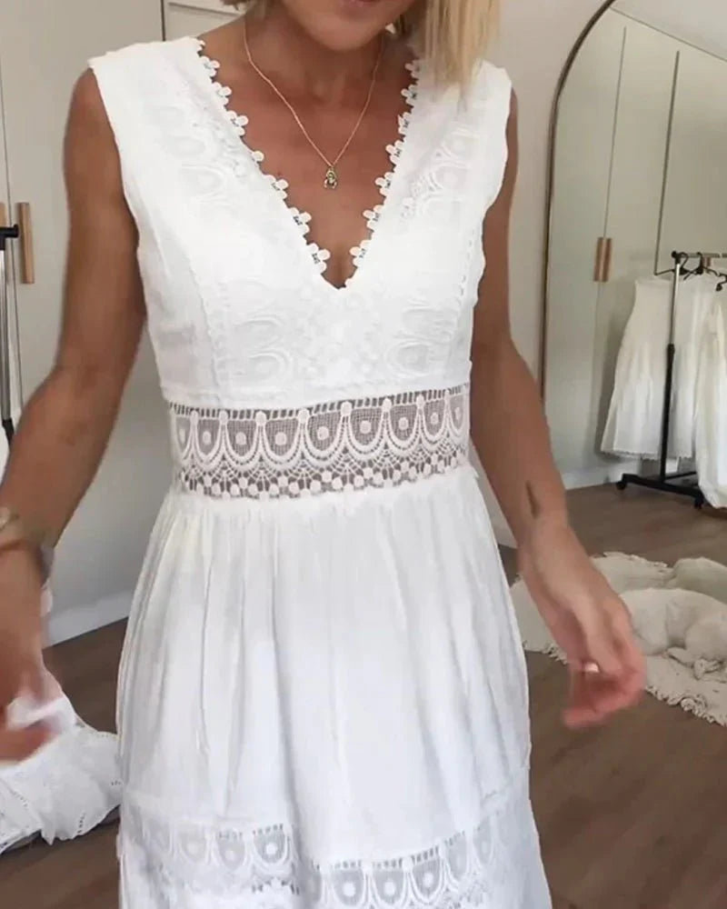 Rosélia | Women's V-Neck Lace Maxi Dress