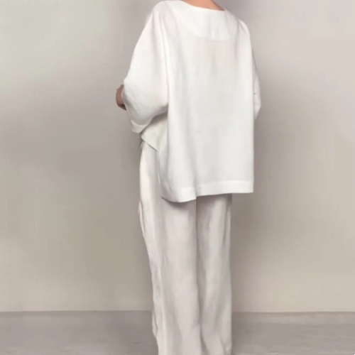 Noa | Sleek Minimalist Two-Piece Ensemble