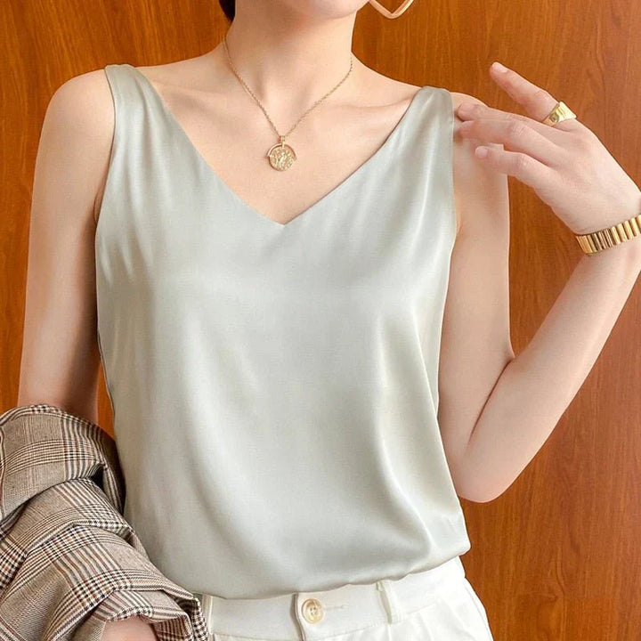 Levoire | Women's Elegant Soft Tank Top