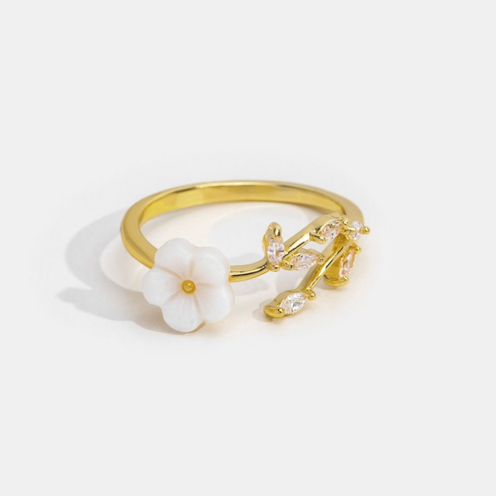 Estela | Ring with Flowers
