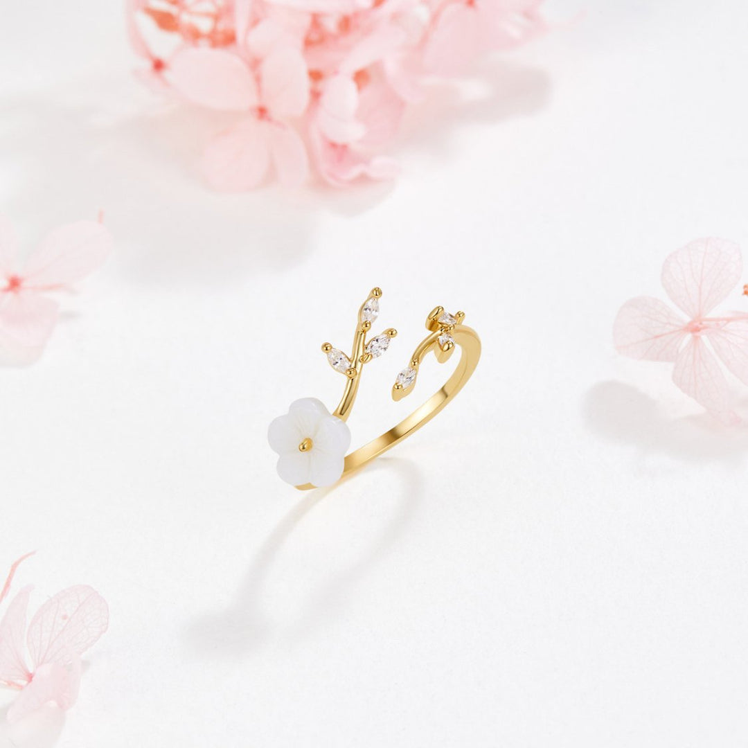 Estela | Ring with Flowers